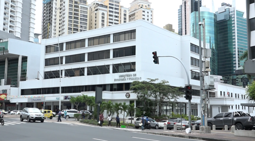 Las regiones de América Latina y el Caribe necesitan evaluar sus políticas de inversiones. Las regiones de América Latina y el Caribe necesitan evaluar sus políticas de inversiones.