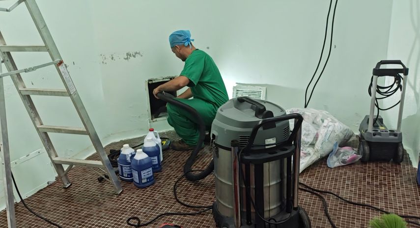 La Caja de Seguro Social (CSS) inició los trabajos de mantenimiento preventivo y correctivo del sistema de aire acondicionado en 20 quirófanos del Complejo Hospitalario Dr. Arnulfo Arias Madrid