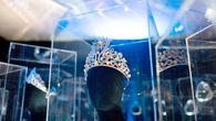 La Organización Miss Universo anunció este martes la participación de hasta 121 delegadas que competirán por la corona el próximo 24 de noviembre en el Coliseo de Puerto Rico, pese a las controversias internas que han llevado a vetar a seis candidatas del Sudeste Asiático. La Organización Miss Universo anunció este martes la participación de hasta 121 delegadas que competirán por la corona el próximo 24 de noviembre en el Coliseo de Puerto Rico, pese a las controversias internas que han llevado a vetar a seis candidatas del Sudeste Asiático.