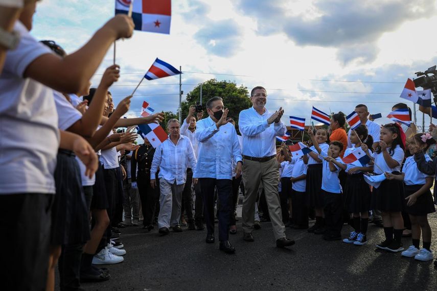 El 77% del comercio entre Panamá y Costa Rica, que en 2023 alcanzó los B/. 700 millones se realiza por vía terrestre. El 77% del comercio entre Panamá y Costa Rica, que en 2023 alcanzó los B/. 700 millones se realiza por vía terrestre.