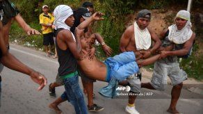 Pompeo condena violencia de Maduro en Venezuela