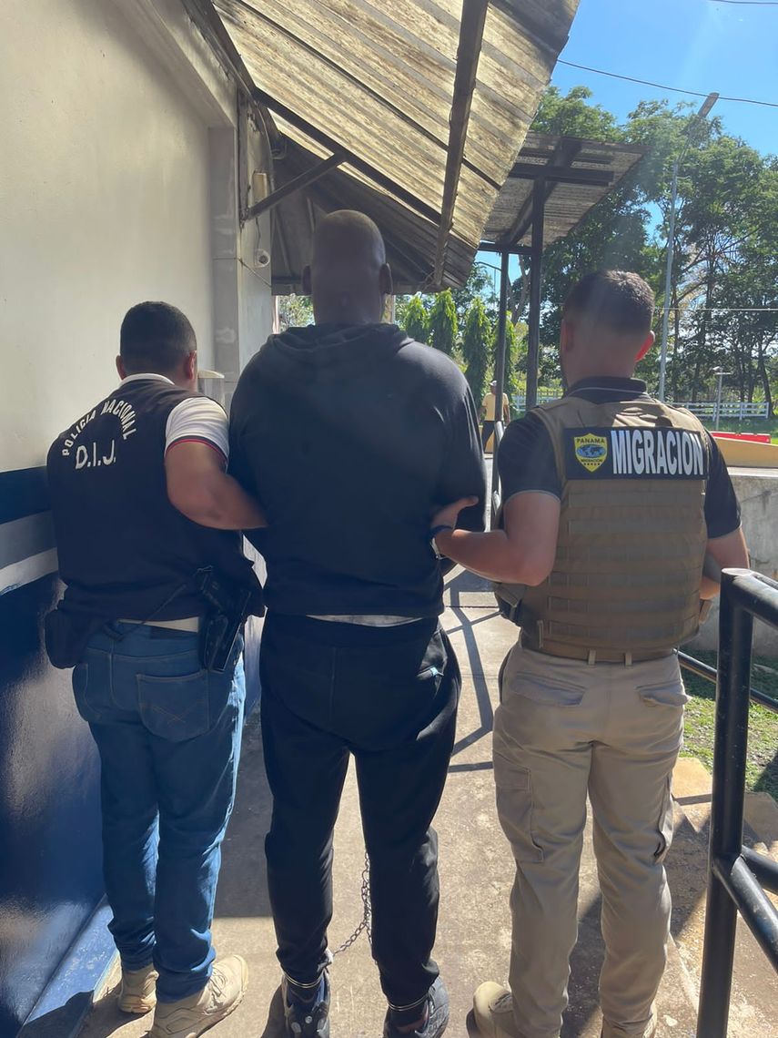 El año 2023 culminó con 368 extranjeros de diferentes nacionalidades (273 masculinos y 95 femeninas), a quienes no se les permitió ingresar al país o transitar hacia otros destinos por la terminal aérea de Tocumen. El año 2023 culminó con 368 extranjeros de diferentes nacionalidades (273 masculinos y 95 femeninas), a quienes no se les permitió ingresar al país o transitar hacia otros destinos por la terminal aérea de Tocumen.