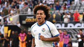 Panamá brilla en el fútbol: Coco Carrasquilla se lleva el galardón de Jugador del Año de Concacaf