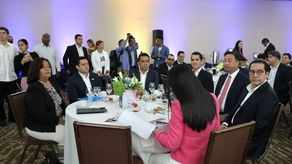 Candidatos presidenciales lanzan sus primeras propuestas en foro