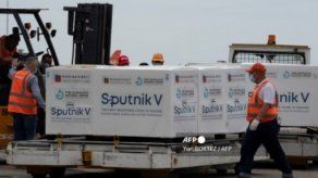 Venezuela debe pagar adelanto de USD 18 millones por vacunas de Covax