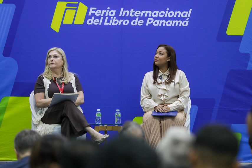 Imparten seminario sobre Inteligencia Artificial y el Derecho de Autor