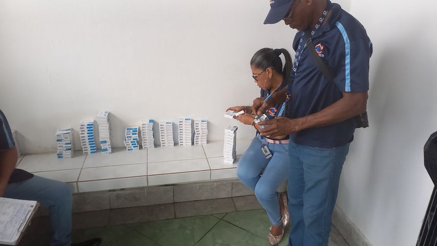 Acodeco retira de las farmacias más de mil medicamentos vencidos a la fecha