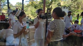 El Ministerio de Salud lleva feria a la comunidad de Valle de la Mina