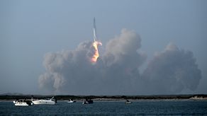 Megacohete Starship de SpaceX explota en pleno vuelo en primer ensayo