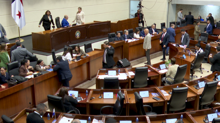En la Asamblea Nacional continúa el pulseo político por el control