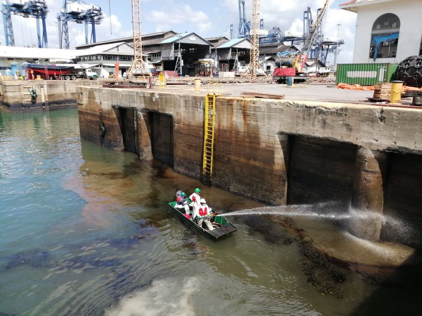 AMP atiende llamado de derrame de hidrocarburo en Balboa