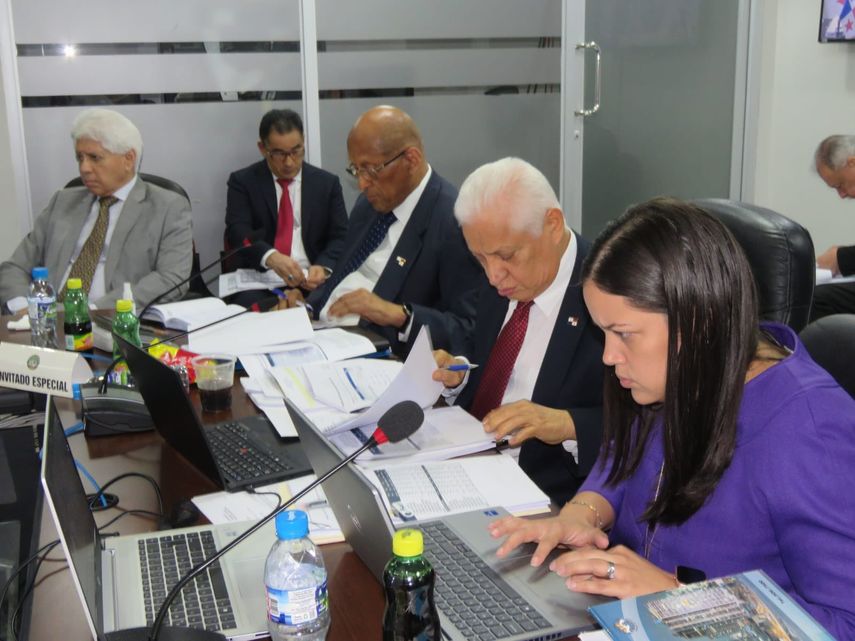 Diputados aprueban presupuesto del 2024 en primer debate