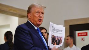 Tribunal de Colorado no permite a Trump participar en primarias del estado