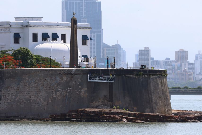 Restauran la histórica Muralla Colonial del Casco Antiguo de Panamá con inversión de $5,9 millones