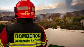 España destina 200 millones de euros para isla de Canarias afectada por el volcán