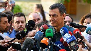 Voto de españoles en el extranjero quita escaño a Pedro Sánchez y entorpece su investidura