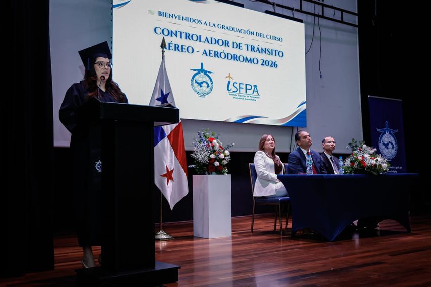 Nuevos profesionales en Panamá.