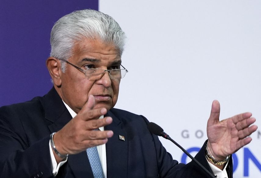Mulino negó que exista la posibilidad de cerrar la termoeléctrica de La Chorrera. Mulino negó que exista la posibilidad de cerrar la termoeléctrica de La Chorrera.