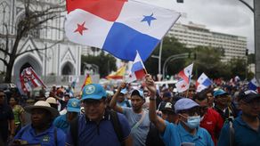 Protestas sindicales se desarrollan sin incidentes
