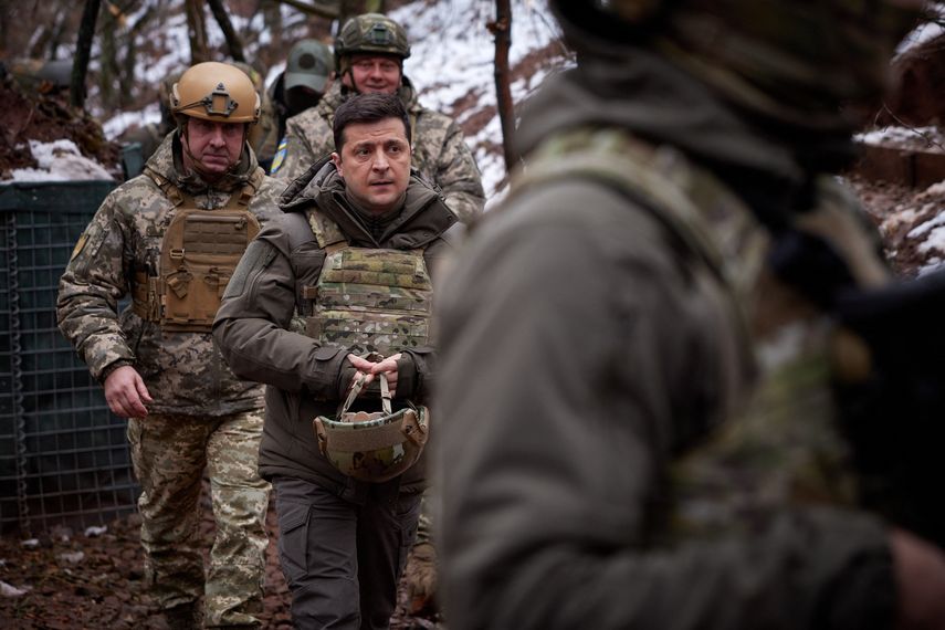 El presidente de Ucrania, Volodimir Zelenski afirm&oacute; este mi&eacute;rcoles que est&aacute; enfocado en "la paz", pero insisti&oacute; que su pa&iacute;s tiene el derecho a defenderse ante el temor de una invasi&oacute;n rusa.