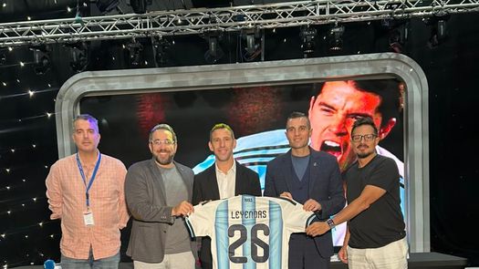 El encuentro reunirá a figuras históricas del fútbol argentino y panameño. El encuentro reunirá a figuras históricas del fútbol argentino y panameño.