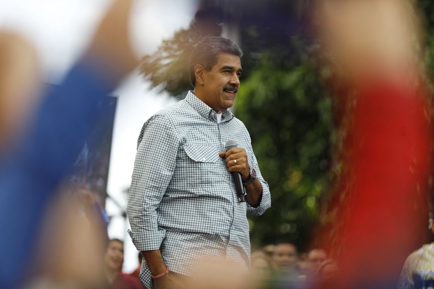 Maduro decreta Navidad adelantada en medio de crisis poselectoral en Venezuela