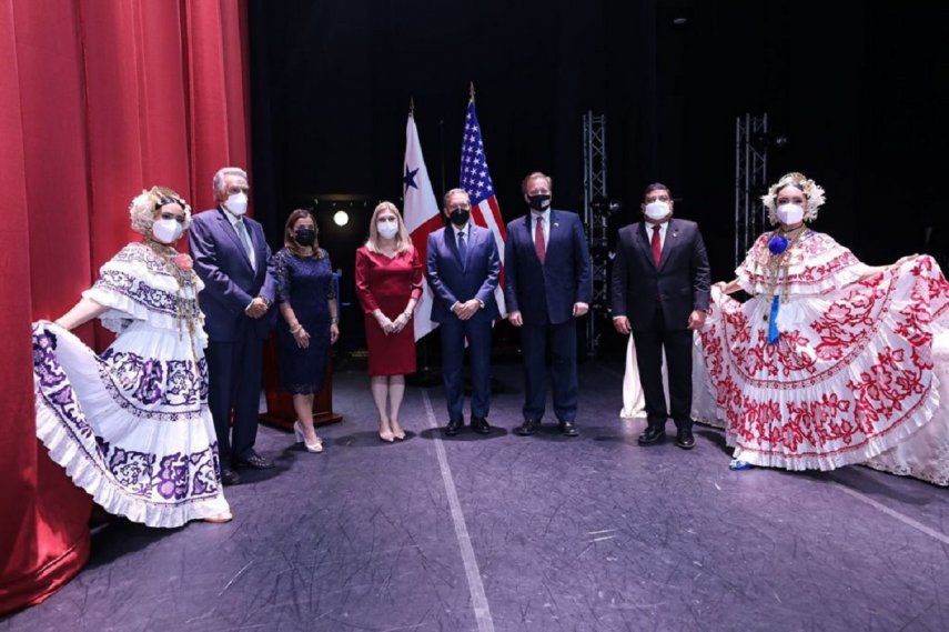 Panamá inaugura la versión XVII de la Feria del Libro