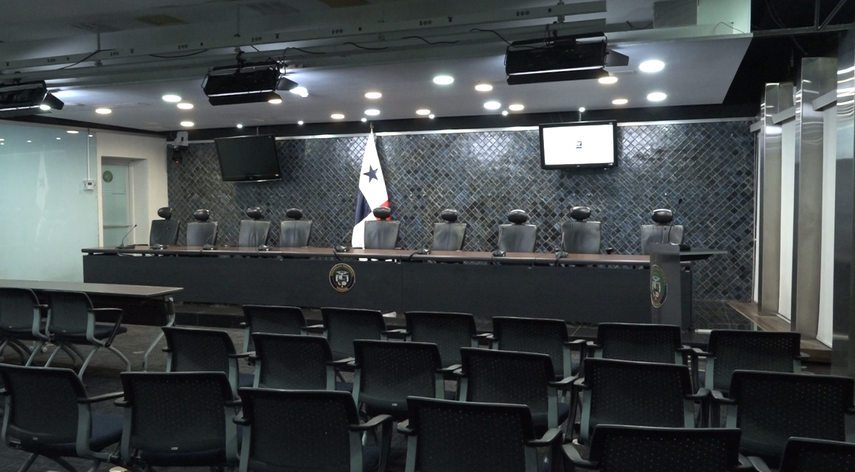 Asamblea Nacional nuevamente suspende sesión de la Comisión de Credenciales