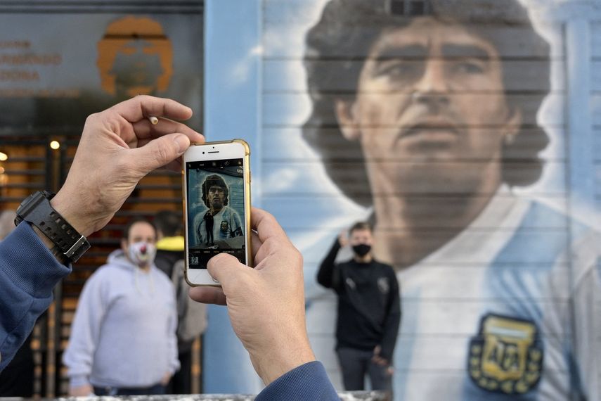 Diego Maradona: Familia rinde peculiar tributo al astro