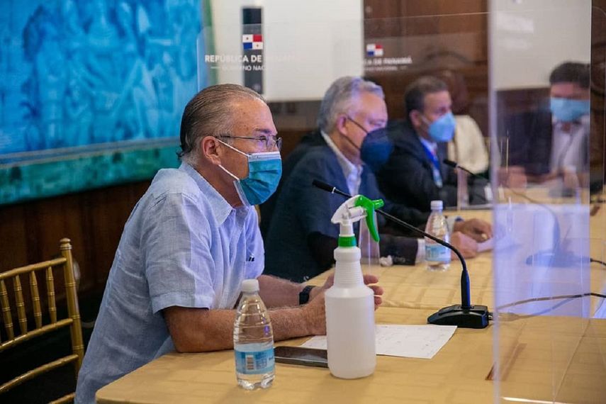 José Luis Fábrega: Presentan solicitud para revocatoria