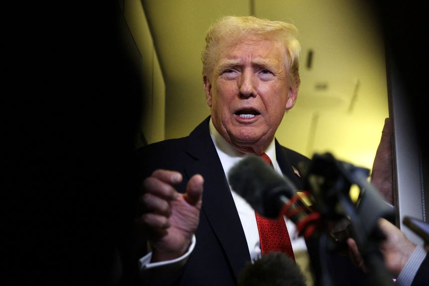Sin aportar pruebas, Trump acusó a Petro de ser un "líder del narcotráfico" y anunció el fin de la ayuda económica a Colombia. Sin aportar pruebas, Trump acusó a Petro de ser un "líder del narcotráfico" y anunció el fin de la ayuda económica a Colombia.