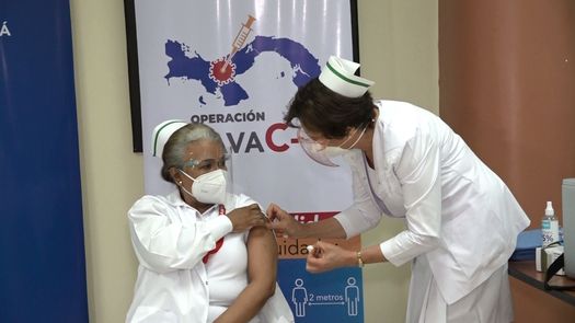 Panamá cumple un año desde el inicio de la vacunación contra el Covid-19