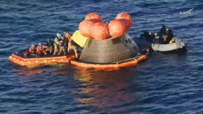 Artemis II: Cápsula Orión realizó un amerizaje perfecto en el océano. AFP