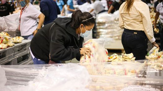 Panamá Solidario reinicia distribución de bolsas de comida