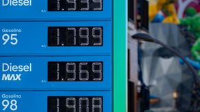 Precio del petróleo supera los 100 dólares en medio de la guerra en Oriente Medio