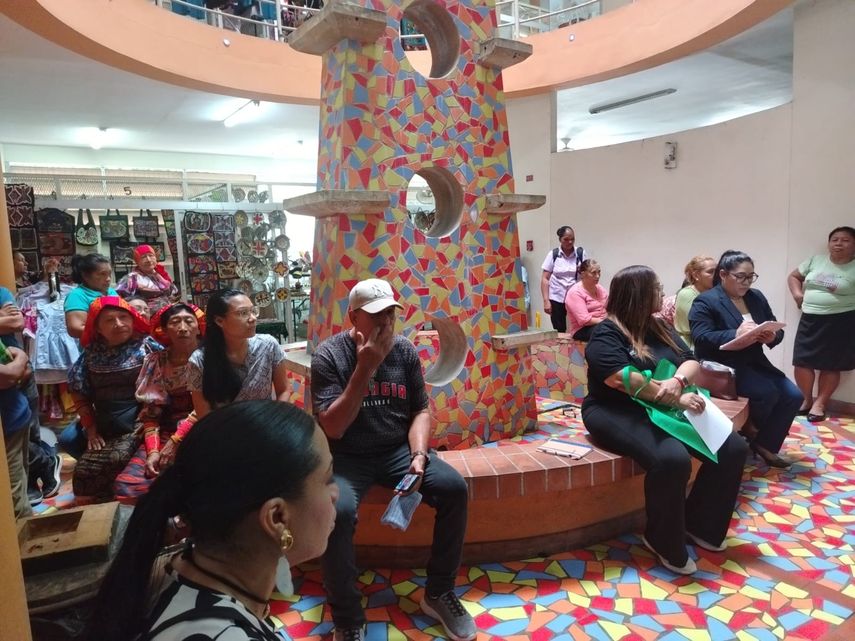 MiCultura y artesanos coordinan remozamiento del Centro de Artesanías de Panamá Viejo