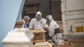 Perú registra récord de 8.466 contagios diarios y 225 decesos por coronavirus