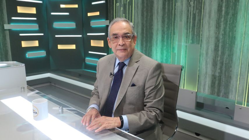 Juan Urriola: Vienen más multas millonarias a empresas de distribución eléctrica