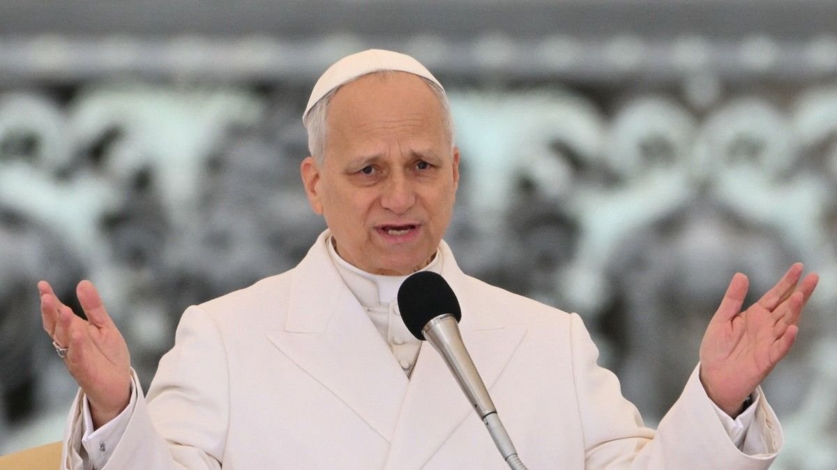 León XIV aboga por una Iglesia alejada de la prepotencia en su primer Jueves Santo