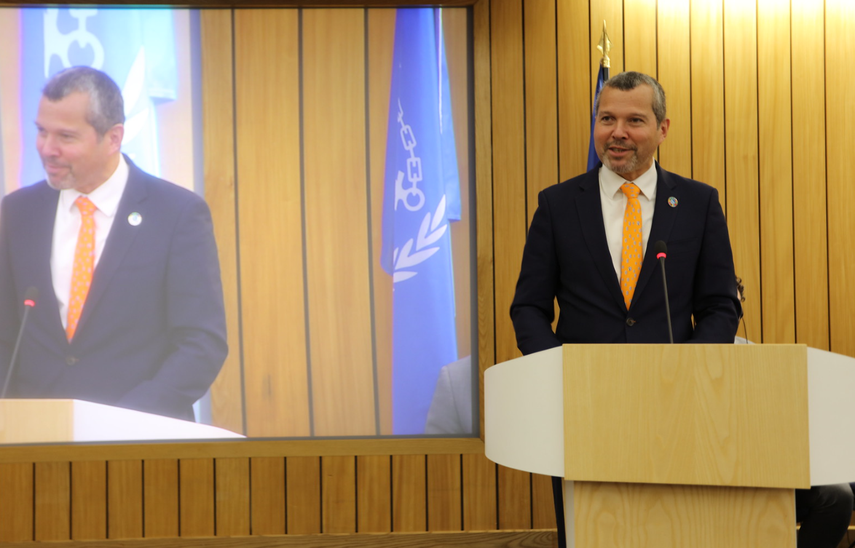 El panameño Arsenio Velasco se convierte en el décimo Secretario General electo de la Organización (OMI). Fotos: Cortesía/OMI El panameño Arsenio Velasco se convierte en el décimo Secretario General electo de la Organización (OMI). Fotos: Cortesía/OMI