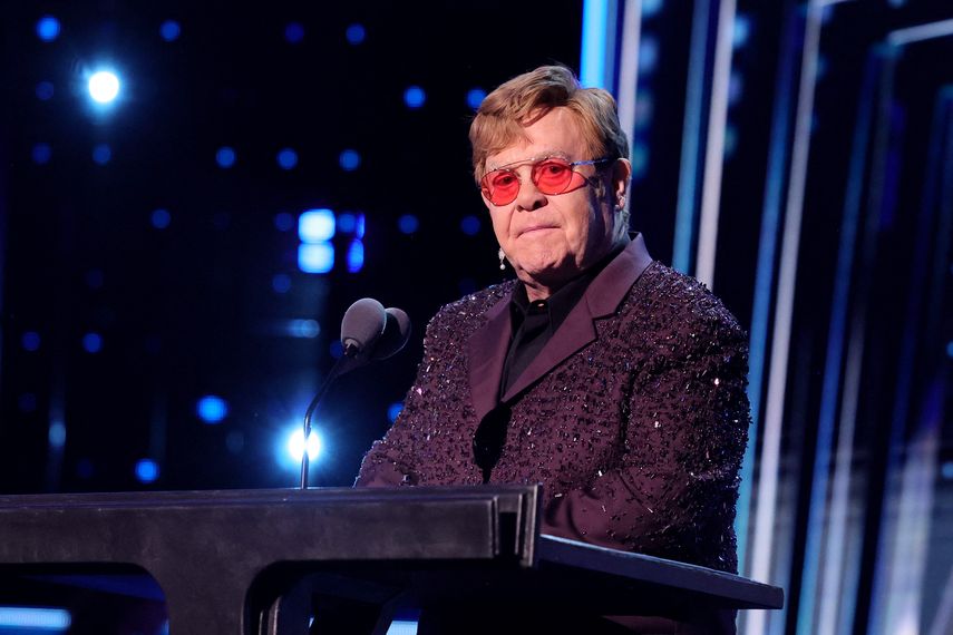 Elton John consigue el Grand Slam de premios