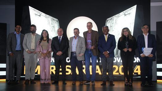 Senacyt y CCIAP reconocen a empresas más innovadoras y a empresarias destacadas