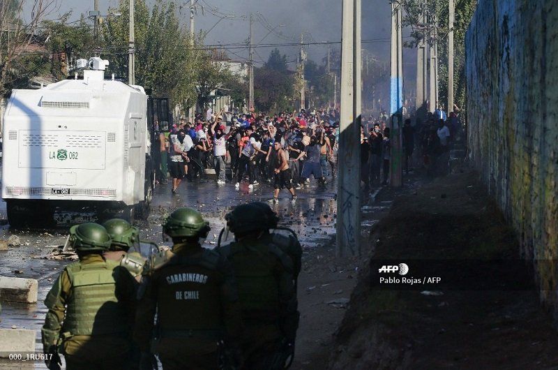 Violenta protesta en Chile por falta de alimentos durante cuarentena