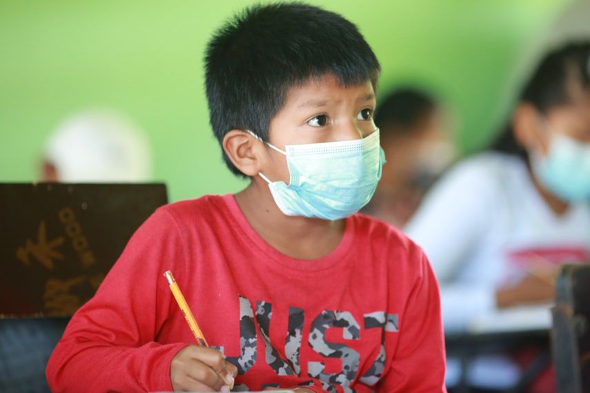 Meduca instruye a mantener uso de mascarillas en aulas