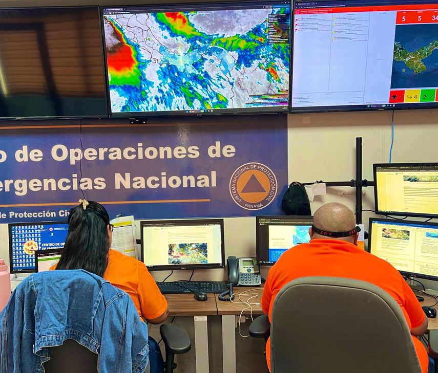 El Sistema Nacional de Protección Civil (SINAPROC) mantiene un aviso de vigilancia y prevención por lluvias y tormentas eléctricas en todo el territorio nacional