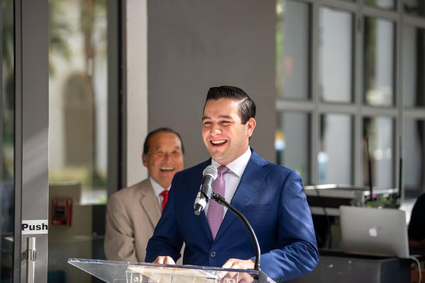 China rechaza la acusación del embajador de EEUU en Panamá de ser una China rechaza la acusación del embajador de EEUU en Panamá de ser una