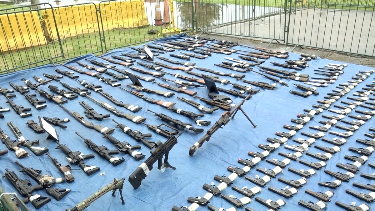 Mil 923 armas de fuego fueron destruidas como parte de la estrategia de seguridad. Mil 923 armas de fuego fueron destruidas como parte de la estrategia de seguridad.