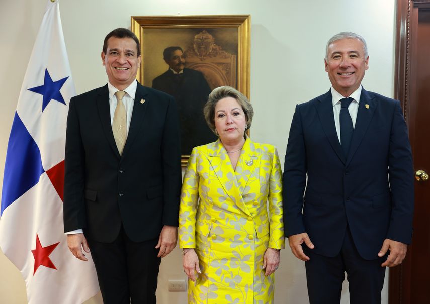 María Eugenia López Arias presidirá la Corte por 2 años más