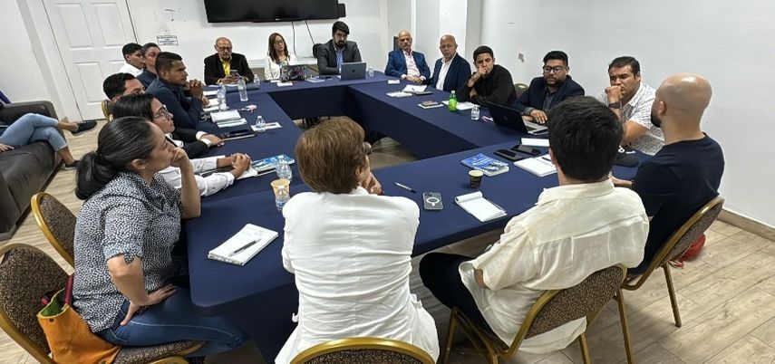 La Junta Directiva Nacional del Movimiento Otro Camino (MOCA) ha iniciado una serie de reuniones internas con el objetivo de evaluar los resultados de la campaña y diseñar un plan de acción para renovar y fortalecer el partido. La Junta Directiva Nacional del Movimiento Otro Camino (MOCA) ha iniciado una serie de reuniones internas con el objetivo de evaluar los resultados de la campaña y diseñar un plan de acción para renovar y fortalecer el partido.