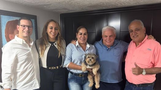 Martinelli acepta salvoconducto del gobierno y señala que velará por su salud